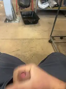 Snapshot of Angeloggaa chatting on December 18, 2024, 8:53 am Angeloggaa online show from December 18, 2024, 8:53 am