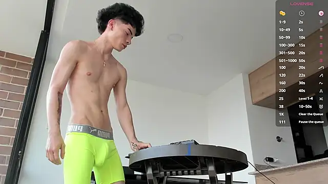 Snapshot of pretur_cruba1 chatting on March 6, 2025, 12:30 pm pretur cruba1 online show from March 6, 2025, 12:30 pm