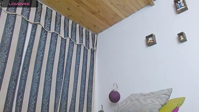 JULYSEX1 online show from January 14, 2025, 9:24 am