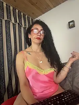 Snapshot of JULYSEX1 chatting on May 25, 2026, 12:11 pm JULYSEX1 online show from May 25, 2026, 12:11 pm