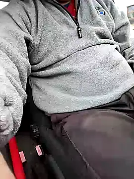 Snapshot of Sarpe84 chatting on December 13, 2024, 12:06 pm Sarpe84 online show from December 13, 2024, 12:06 pm