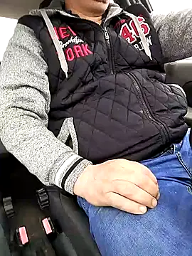 Snapshot of Sarpe84 chatting on January 25, 2025, 7:17 am Sarpe84 online show from January 25, 2025, 7:17 am