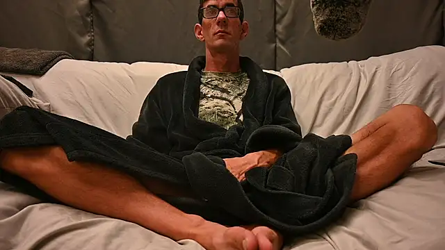 joeiandola online show from October 3, 2025, 7:33 pm