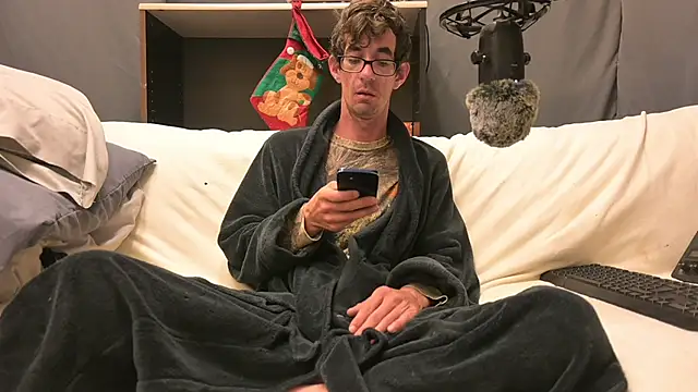 joeiandola online show from December 21, 2025, 6:26 pm