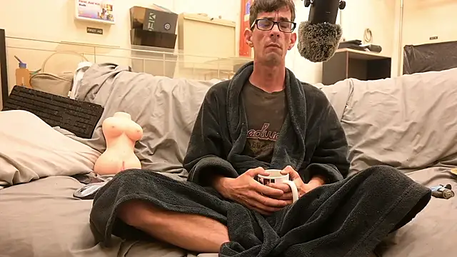 joeiandola online show from March 25, 2026, 4:57 pm