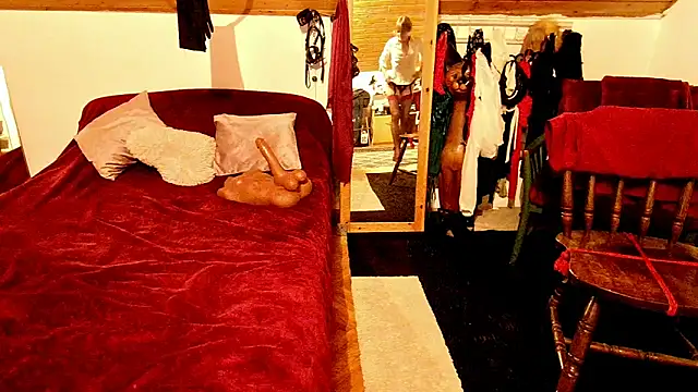 Hot Colettte online show from April 3, 2026, 1:58 am