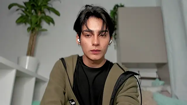 Snapshot of sebas_rose chatting on January 26, 2025, 5:56 am sebas rose online show from January 26, 2025, 5:56 am