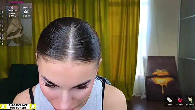 EmmyGreans online show from April 13, 2026, 5:35 am