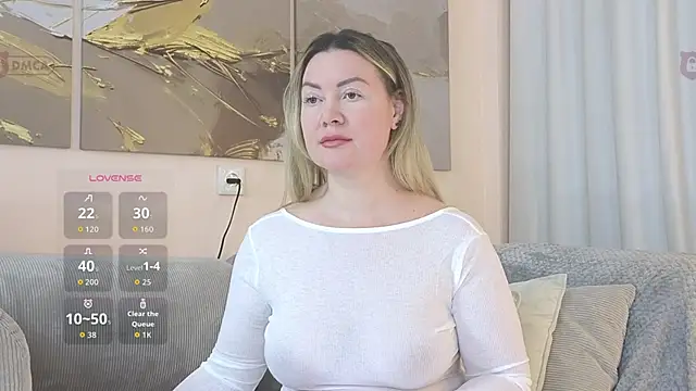 ElleCherry online show from September 14, 2025, 5:12 pm