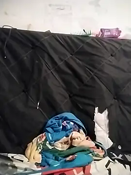 Avelics online show from March 4, 2025, 4:17 am