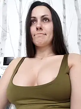 Snapshot of EvaReide chatting on February 23, 2025, 3:08 pm EvaReide online show from February 23, 2025, 3:08 pm