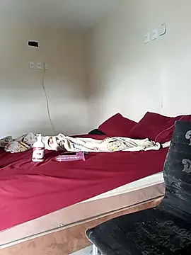 Snapshot of Escarlate4you_ chatting on March 7, 2025, 10:35 am Escarlate4you online show from March 7, 2025, 10:35 am