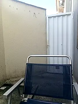 Snapshot of Escarlate4you_ chatting on March 9, 2025, 10:41 am Escarlate4you online show from March 9, 2025, 10:41 am