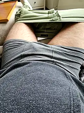 Snapshot of BigPassion89 chatting on December 15, 2024, 10:28 am BigPassion89 online show from December 15, 2024, 10:28 am