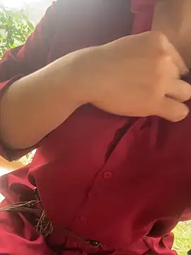 May-Squirt online show from April 4, 2026, 6:00 am