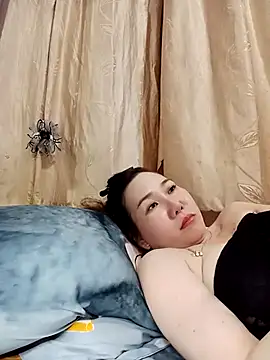 Snapshot of Ana_love2000 chatting on March 4, 2025, 2:21 pm Ana love2000 online show from March 4, 2025, 2:21 pm