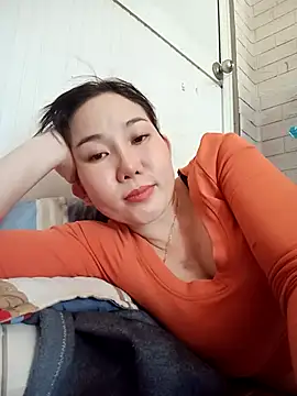 Snapshot of Ana_love2000 chatting on March 9, 2025, 7:56 am Ana love2000 online show from March 9, 2025, 7:56 am