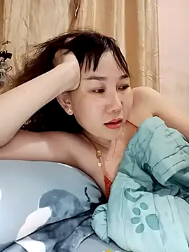 Snapshot of Ana_love2000 chatting on September 10, 2025, 1:55 pm Ana love2000 online show from September 10, 2025, 1:55 pm