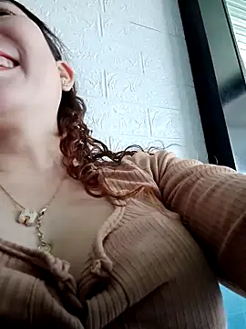 Snapshot of Ana_love2000 chatting on September 13, 2025, 3:17 am Ana love2000 online show from September 13, 2025, 3:17 am