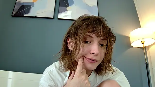 Snapshot of sun_place chatting on February 3, 2025, 8:46 am sun place online show from February 3, 2025, 8:46 am