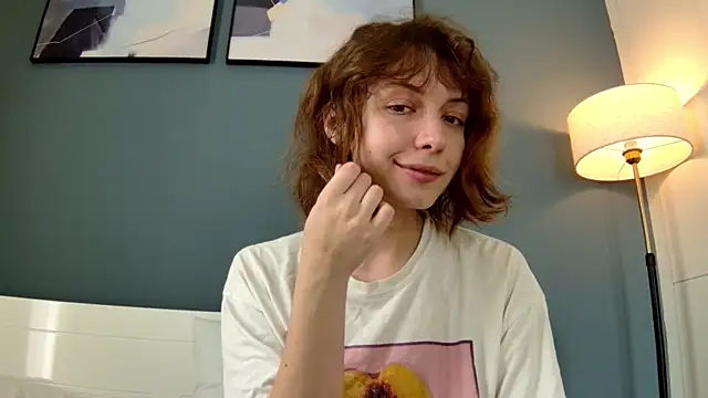 Snapshot of sun_place chatting on February 12, 2025, 4:33 am sun place online show from February 12, 2025, 4:33 am