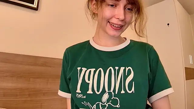 Snapshot of sun_place chatting on March 1, 2025, 5:52 am sun place online show from March 1, 2025, 5:52 am