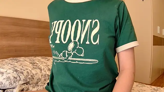 Snapshot of sun_place chatting on March 6, 2025, 9:14 am sun place online show from March 6, 2025, 9:14 am