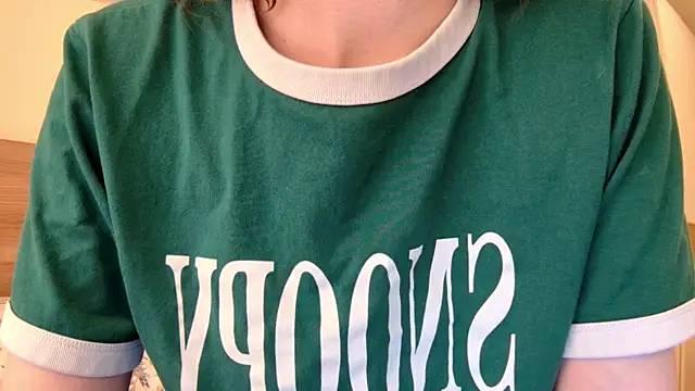 Snapshot of sun_place chatting on March 7, 2025, 1:31 am sun place online show from March 7, 2025, 1:31 am