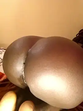 Misskhalifa  online show from November 30, 2025, 12:20 pm