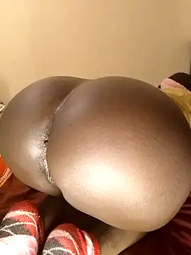 Misskhalifa  online show from March 5, 2026, 11:12 pm