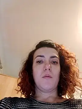 Snapshot of LadyMinnie chatting on November 2, 2025, 1:46 pm LadyMinnie online show from November 2, 2025, 1:46 pm