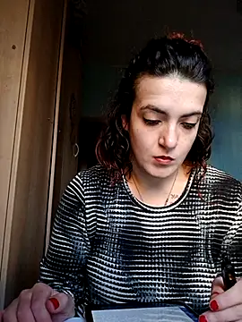 Snapshot of LadyMinnie chatting on November 4, 2025, 10:03 am LadyMinnie online show from November 4, 2025, 10:03 am