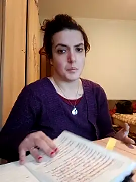 Snapshot of LadyMinnie chatting on November 15, 2025, 2:35 pm LadyMinnie online show from November 15, 2025, 2:35 pm