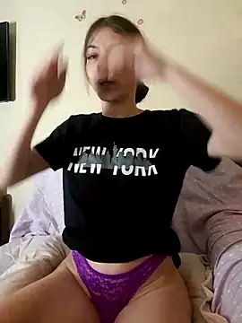 AntoniaHottie online show from March 13, 2025, 5:18 pm