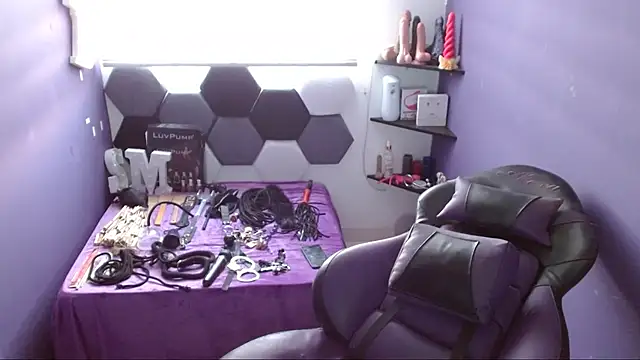 Alexa Slavehot777 online show from January 21, 2025, 10:51 pm