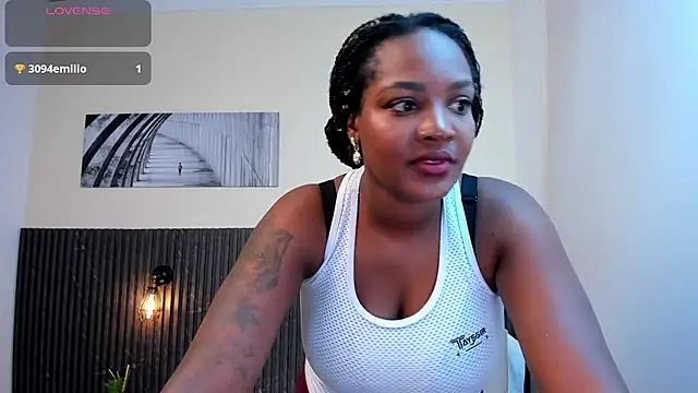 chanel brunette online show from March 16, 2025, 5:39 pm