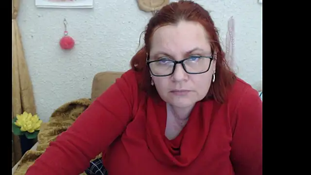 Snapshot of PlayfullMature chatting on October 14, 2025, 1:39 am PlayfullMature online show from October 14, 2025, 1:39 am