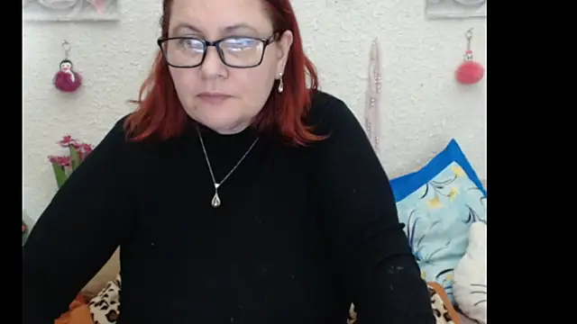 Snapshot of PlayfullMature chatting on November 14, 2025, 11:24 pm PlayfullMature online show from November 14, 2025, 11:24 pm