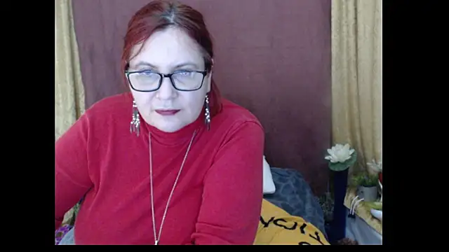 Snapshot of PlayfullMature chatting on March 10, 2026, 12:15 am PlayfullMature online show from March 10, 2026, 12:15 am