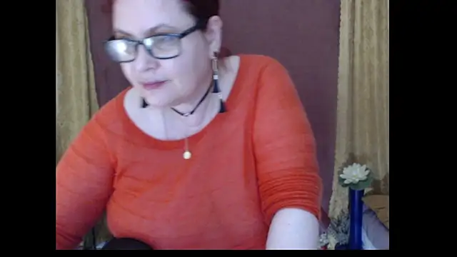 Snapshot of PlayfullMature chatting on March 12, 2026, 11:44 pm PlayfullMature online show from March 12, 2026, 11:44 pm