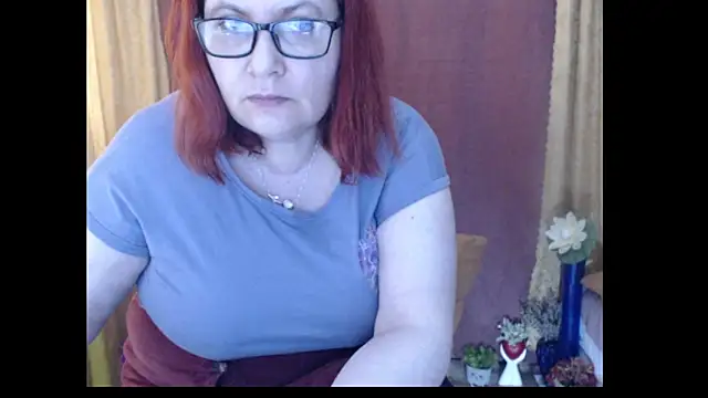 Snapshot of PlayfullMature chatting on March 15, 2026, 8:53 am PlayfullMature online show from March 15, 2026, 8:53 am