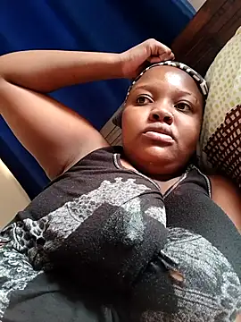 queennapal online show from March 4, 2026, 6:08 am