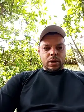 Widson321 online show from October 9, 2025, 1:31 pm