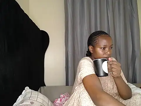 tasha kimmy online show from September 13, 2025, 4:51 pm