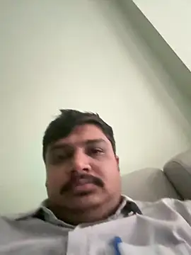 Snapshot of Parth-26 chatting on May 20, 2026, 12:44 pm Parth-26 online show from May 20, 2026, 12:44 pm