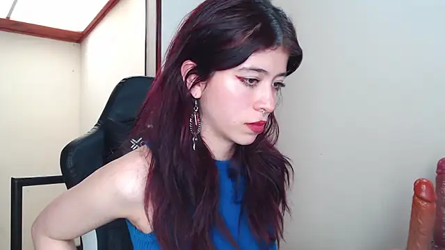 Snapshot of SuzzyyM chatting on January 30, 2025, 5:28 pm SuzzyyM online show from January 30, 2025, 5:28 pm