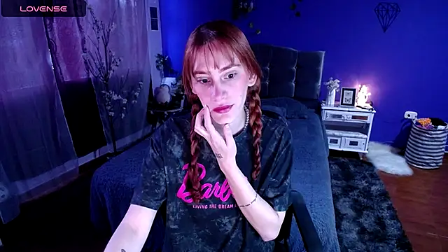 IsaBaileys  online show from November 5, 2025, 7:47 pm