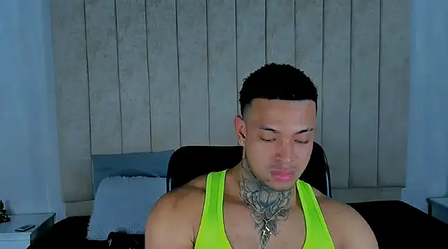 Snapshot of Stiven_collins chatting on December 20, 2024, 3:47 am Stiven collins online show from December 20, 2024, 3:47 am