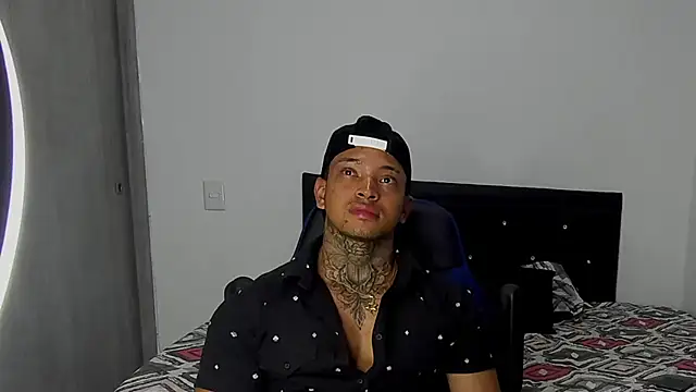 Snapshot of Stiven_collins chatting on January 31, 2025, 7:18 am Stiven collins online show from January 31, 2025, 7:18 am