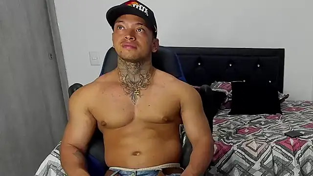 Snapshot of Stiven_collins chatting on February 1, 2025, 10:48 am Stiven collins online show from February 1, 2025, 10:48 am